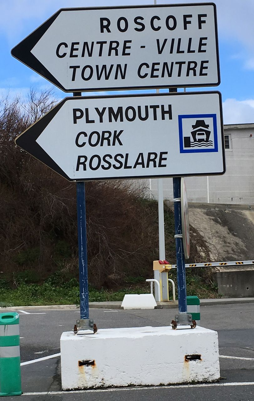 roscoff ferry terminal to center panel